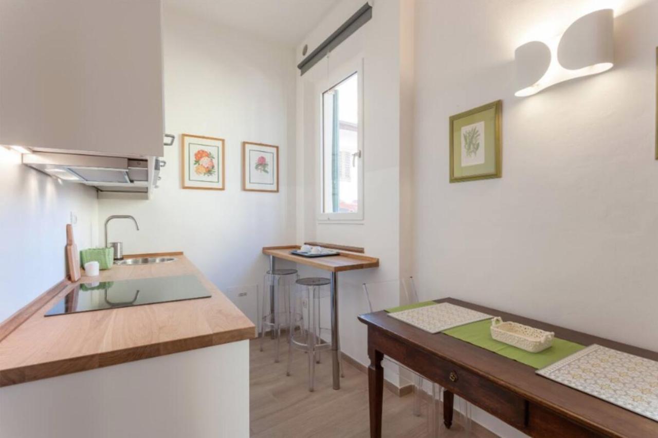 Santo Spirito Boutique Apartments Florence Exterior photo